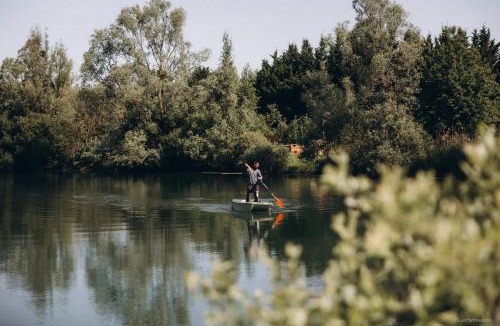 Villeneuve-la-Guyard House | L'Etang des Petits Plaisirs - Refuge en nature
