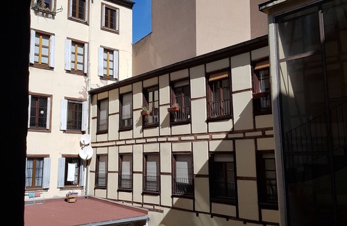 Poincare Apartment | L'EUROSEBASTOPOL - Crossing apartment