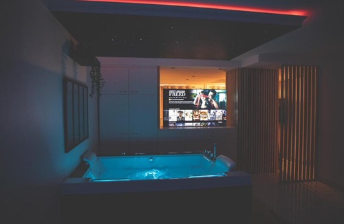 Downtown Le Havre Hotel | L&H SUIT