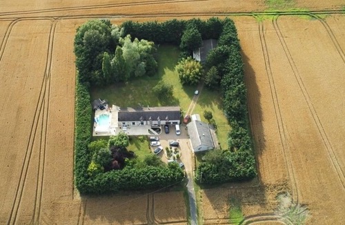 Villemoutiers Villa | L'Hydromel, estate with swimming pool 1h30 from Paris