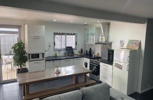 Sennecey-le-Grand House | L'Imprévu est une maison individuelle.