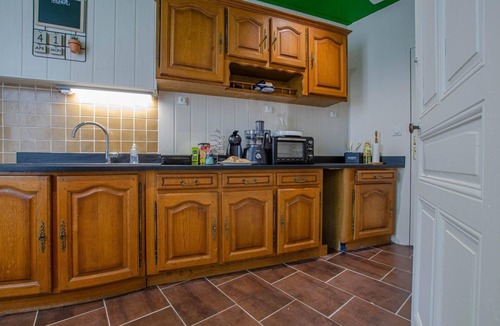 Breviandes House | L'instant Champenois & its Annex