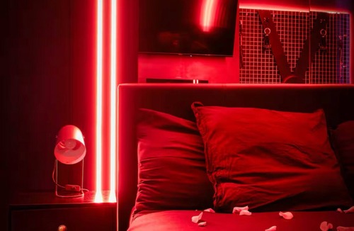 Gare-Jouvenet Apartment | L'Interdit sensual and intimate love room