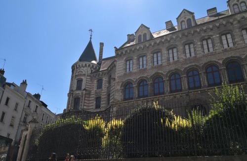 Downtown Angers House | L'Oisellerie Meublé de Tourisme