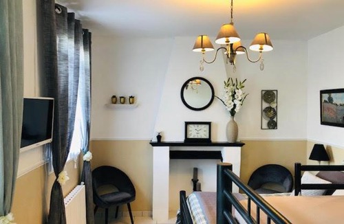 Sainte-Croix Bed & Breakfast | La Besace