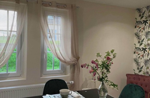 Blicourt Bed & Breakfast | La Bohème: Chambre D'hôtes Dans un Endroit Calme et Reposant