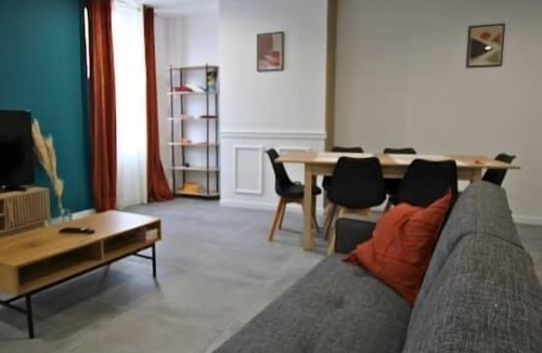 Noeux-les-Mines Apartment | La Brique Rouge, 5P Parking