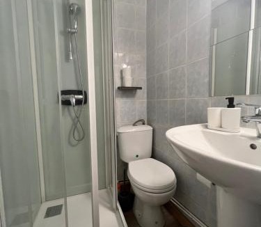 Arras Apartment | La bulle Arrageoise - Grand place - Spacieux - Lumineux - Lit King Size - Wifi - Parking public