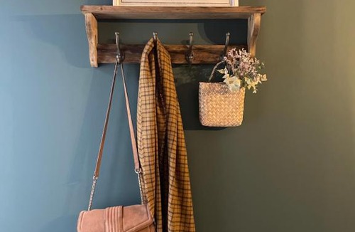 Moussy Bed & Breakfast | LA CABANE AFFRANCHIE