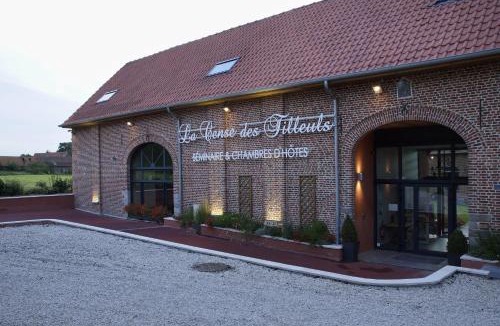 Houplines Bed & Breakfast | La Cense - Ferme des Tilleuls