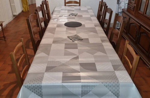 Goupil-Othon House | La Chaumière aux Lamas