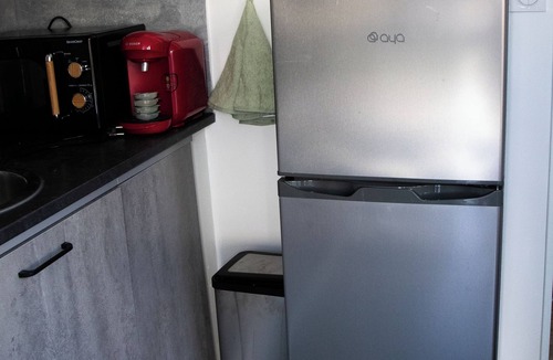 Nogent-sur-Oise House | LA Chill House Balneo