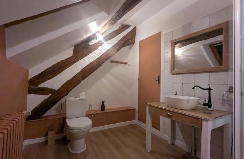 Saint-Martin-d'Ordon House | La colline enchantée