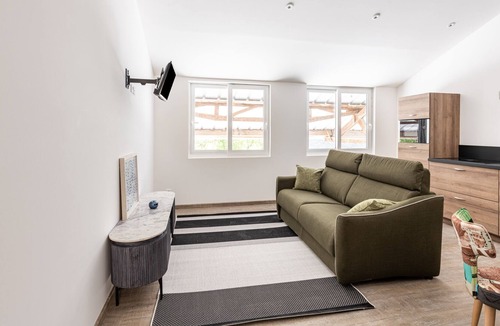 Jumieges Apartment | La Croix d'Or - One Bedroom Apartment, Sleeps 4
