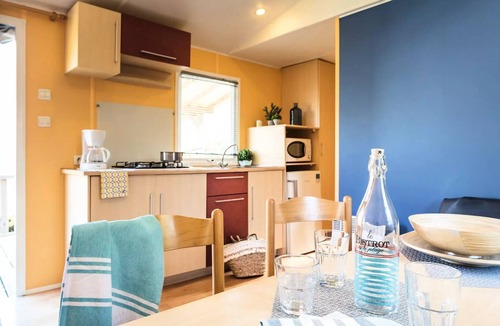 Berny Riviere House | La Croix du Vieux Pont campsite* - Mobil-home Classic 3 rooms 4 adults + 2 children