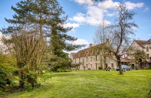 Montainville House | La Fauconnerie Du Roy