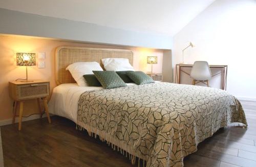 Lens Apartment | La Loge en Or - Parking public - Triplex - Proche centre et autoroute
