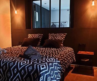 Sinceny House | La Loge