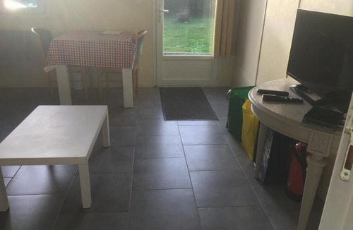 Butot-Venesville House | La longere et ses studios 15 personnes