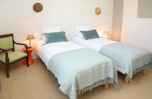 Courteuil Apartment | La Maison du Clocher by La Boîte En Plus