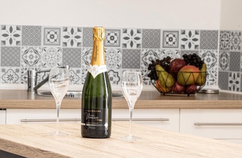 Epernay Apartment | La pétillante Epernay N4
