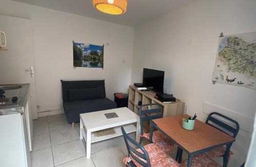 Saint-Honore - Jeanne d'Arc House | La petite amiénoise au calme, stationnement gratuit