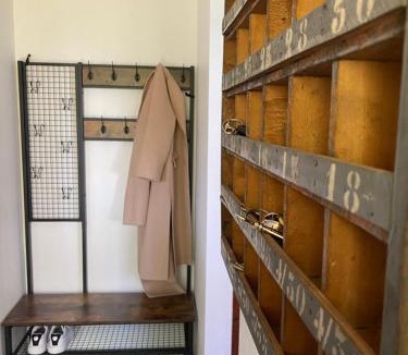 Crecy-en-Ponthieu House | La petite cour
