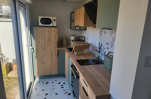 Rosendael House | La Petite Maison Blanche