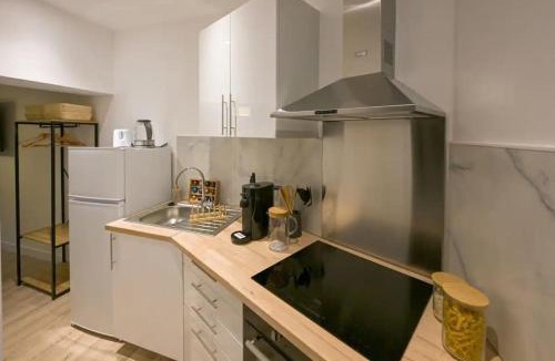 Etretat Apartment | La Petite Parenthèse -Studio - Bain à Bulles - 250m plage