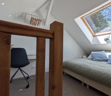 Saint-Aubin-Epinay Apartment | La sellerie - small barn