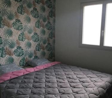 Petit-Fort-Philippe House | La Vague