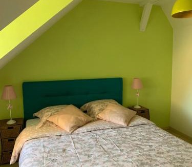 Vinay Villa | LA VILLA CAPUCINE