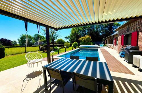 Bosc-Mesnil Villa | La Villa Normande - Piscine - Jaccuzzi encastré - WIFI Fibre - 6 chambres - 4 TV 4K - Jeux Enfants - Luxe