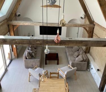 La Lande-Saint-Leger Villa | La villa Saint Léger - 12 personnes Jardin et piscine chauffee