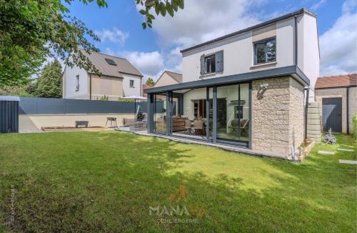 Bussy-Saint-Georges Villa | La Villa Tahaa, 6/8 pers, 10 Disneyland Paris