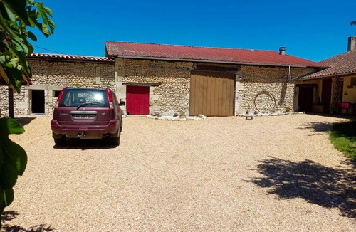 Petit-Bersac House | Large 4 bed house in the Dordogne