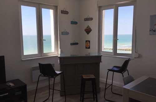 Wimereux Apartment | Large apartment "180 degree sea view"