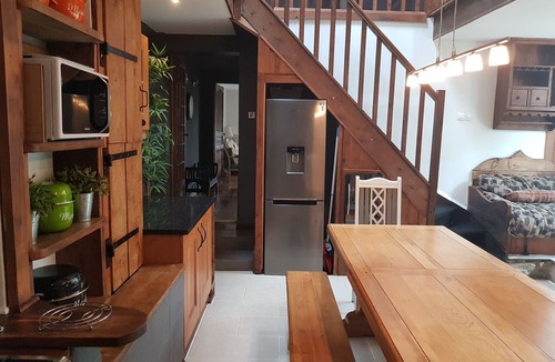 Isigny-le-Buat House | Large Barn conversion, perfect for a friends and family getaway