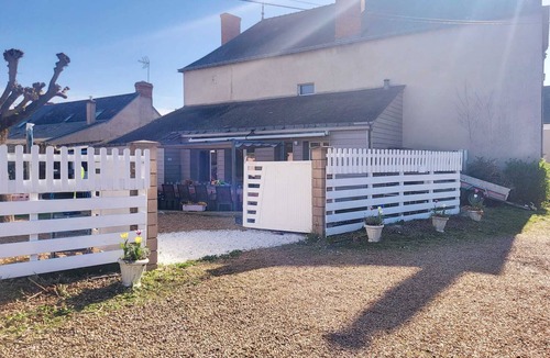 Etriche Villa | Large Beau Clair gîte multi-games summer spa