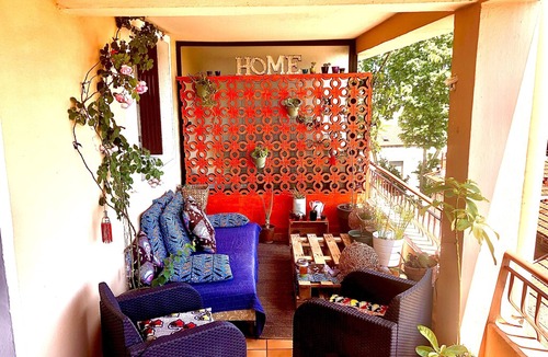 Gambetta Apartment | Large bright apartment with terrace