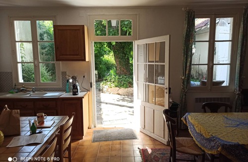 Marolles-sur-Seine House | Large country house, relaxation and visits. Furnished tourist accommodation * classification