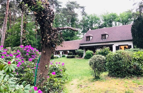 Noisy-sur-Ecole House | Large house in the heart of the Three Gables Forest