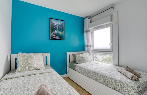 Sevran Apartment | Large-Paris, CDG, Villepinte Expo, Disney, Asterix