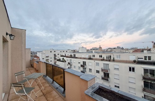 Hincmar Apartment | "Le Biarritz" - Cathédrale & Parking privé gratuit