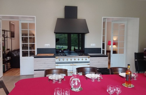Betz House | "Le Bois du Valois" 4* gîte - 4 rooms -10 beds - Betz - Oise - 1h from Paris