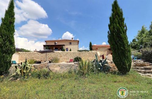 Saint-Sauveur-de-Cruzieres House | Le Bonlieu des Volets rouges