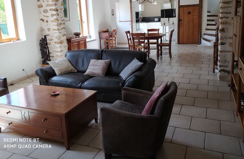 Chamigny House | Le Charme D'une Authentique Maison de Campagne Avec Piscine