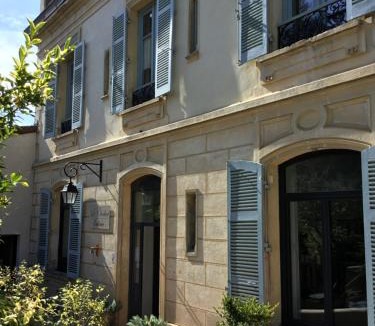 Saint-Julien Bed & Breakfast | Le Clocher