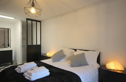 Chaussy House | Le Clos de Chaussy