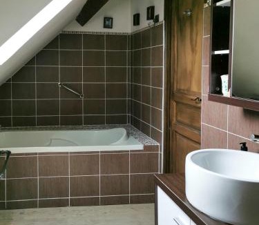 Tourny House | Le Clos Saint Paul - Chambres d'hôtes, Gite et SPA près de Giverny, Vernon, Les Andelys